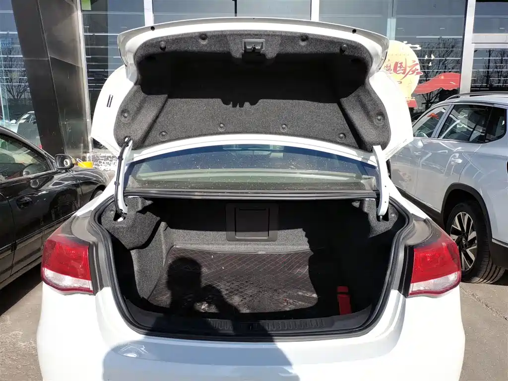 Chevrolet Malibu 2018 530T Automatic Trend Edition фото 16