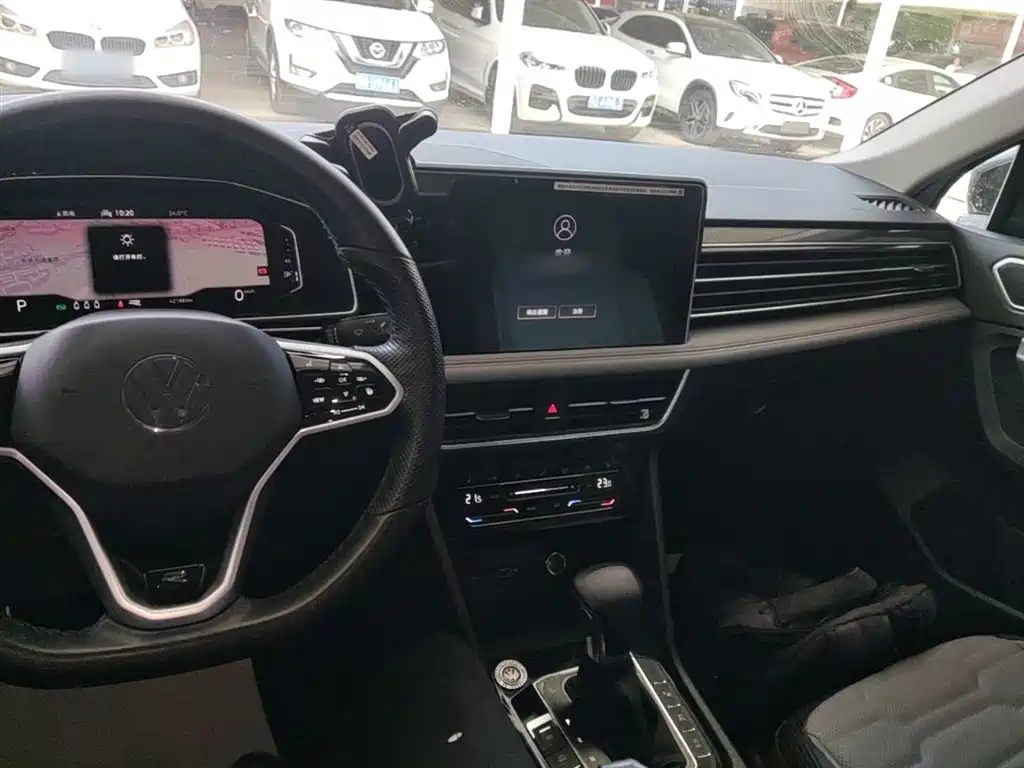 Volkswagen Tiguan X 2022 330TSI 2WD Flagship Edition фото 10