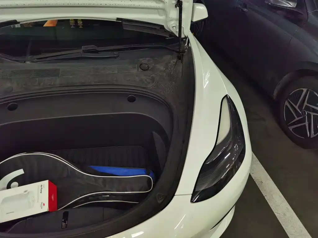Фото 22 - Tesla Model 3