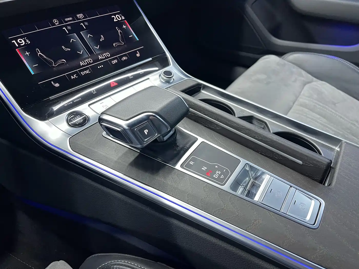 Audi A6L 2023 Facelift 45 TFSI quattro Premium Dynamic фото 11