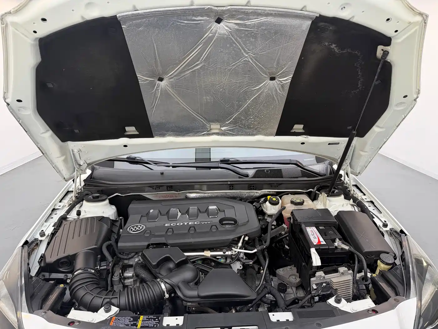 Buick Regal 2014 2.0L Leading Fashion Type фото 14