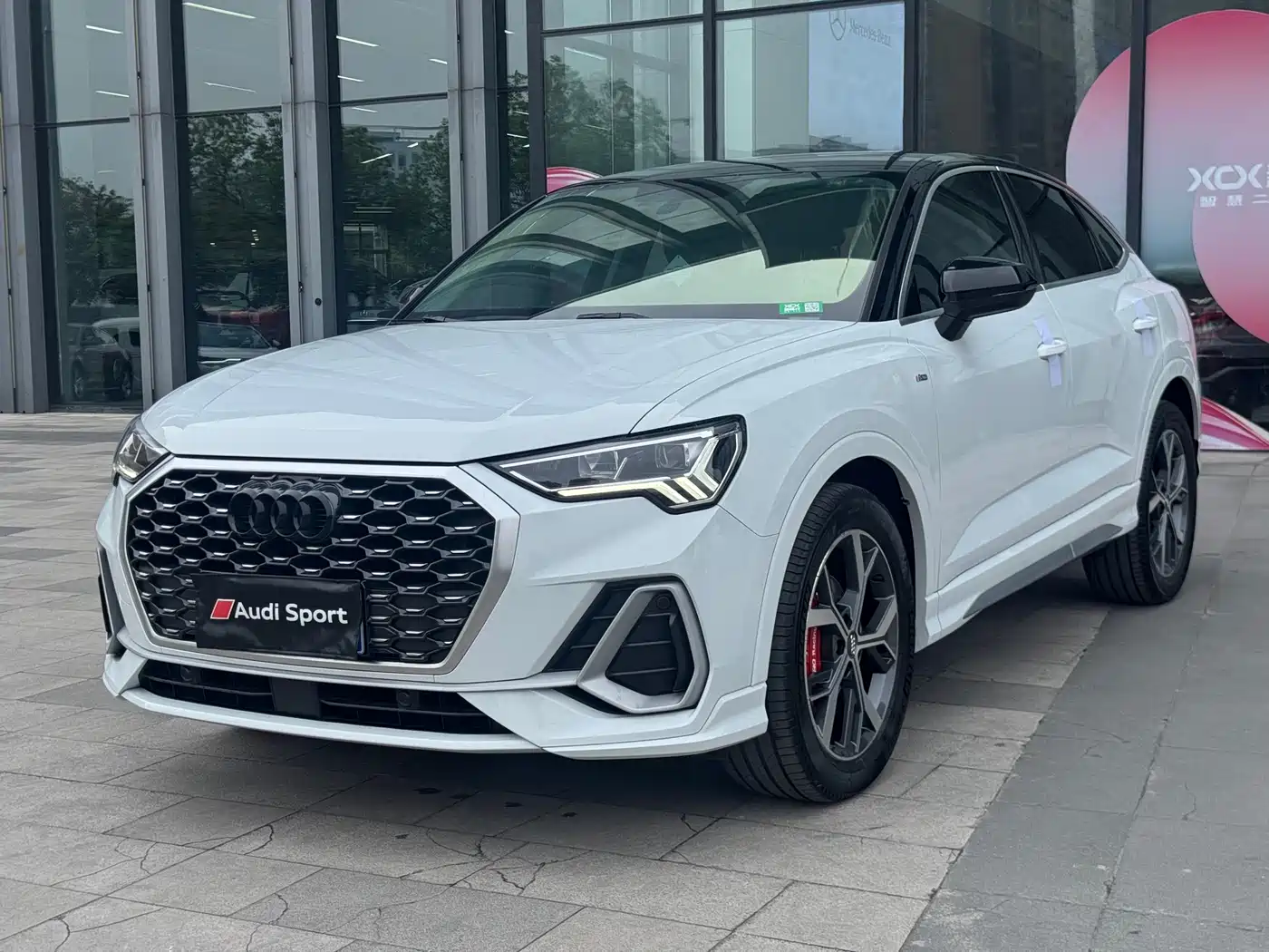 AUDI Q3 SPORTBACK