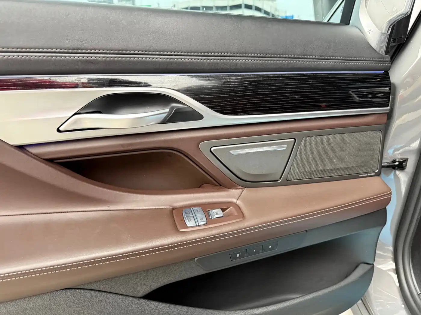 BMW 7 Series 2021 Model 730Li M Sport Package фото 11