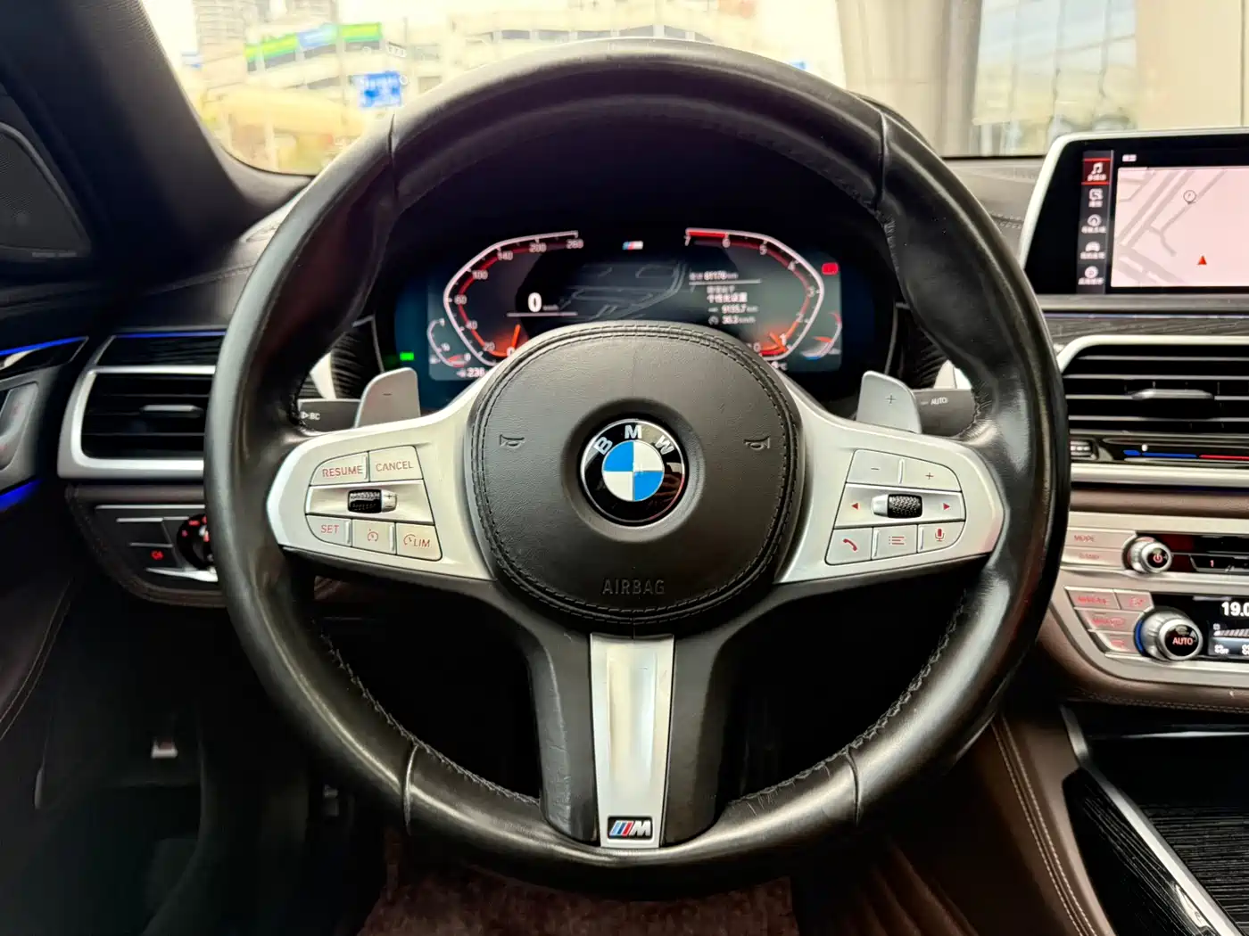 BMW 7 Series 2021 Model 730Li M Sport Package фото 16