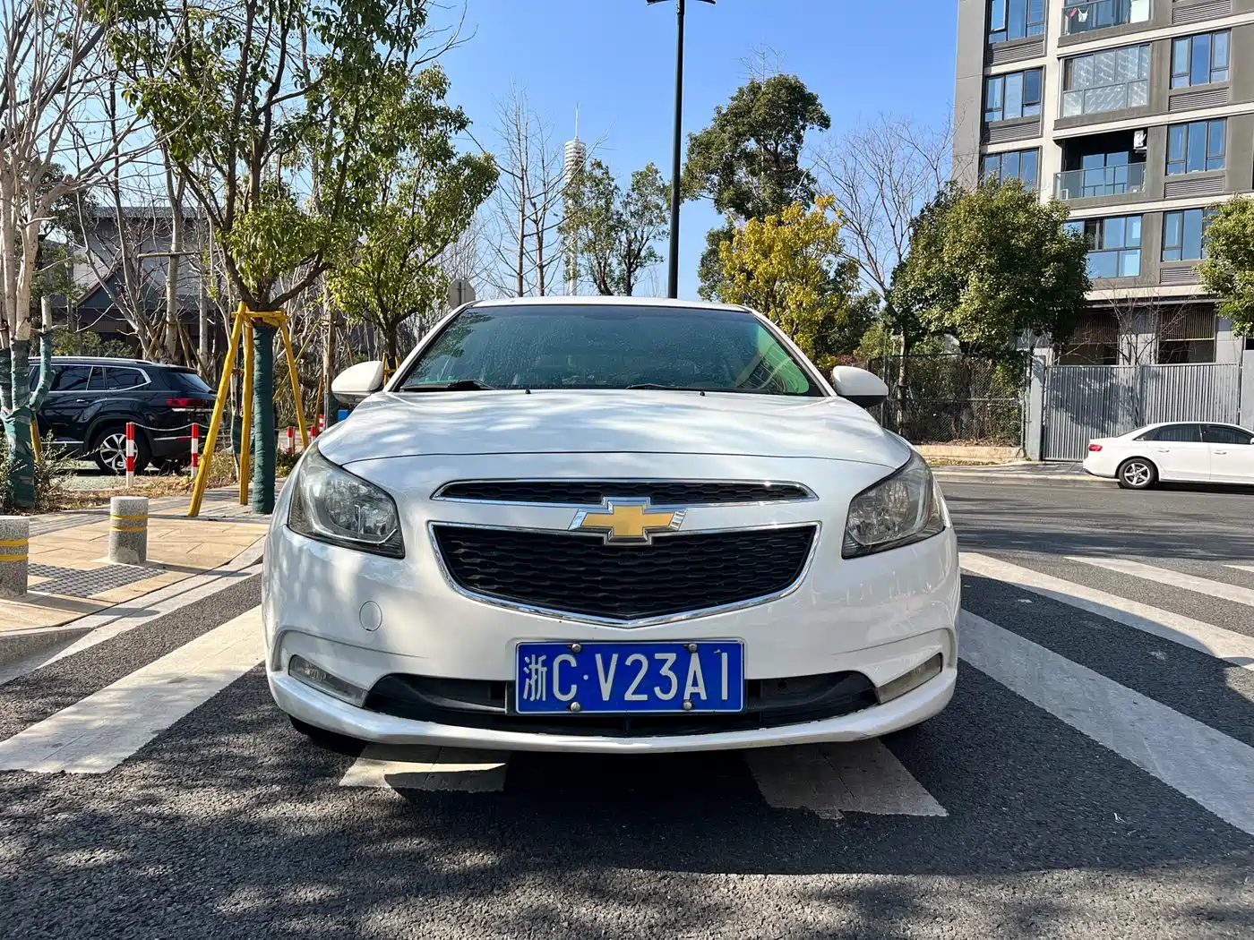 Chevrolet Cruze 2015 1.5L Automatic Luxury Edition фото 2