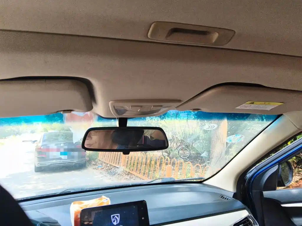 Baojun 360 2019 2018 1.5L Automatic Luxury (China V)