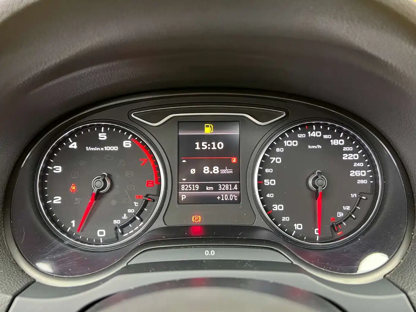 Audi A3 (Import) 2014 2014 Sportback 40 TFSI S line Comfort