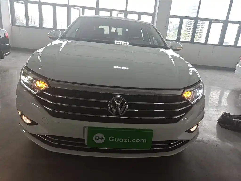 Volkswagen Sagitar 2022 280TSI DSG Surpassing Edition фото 3