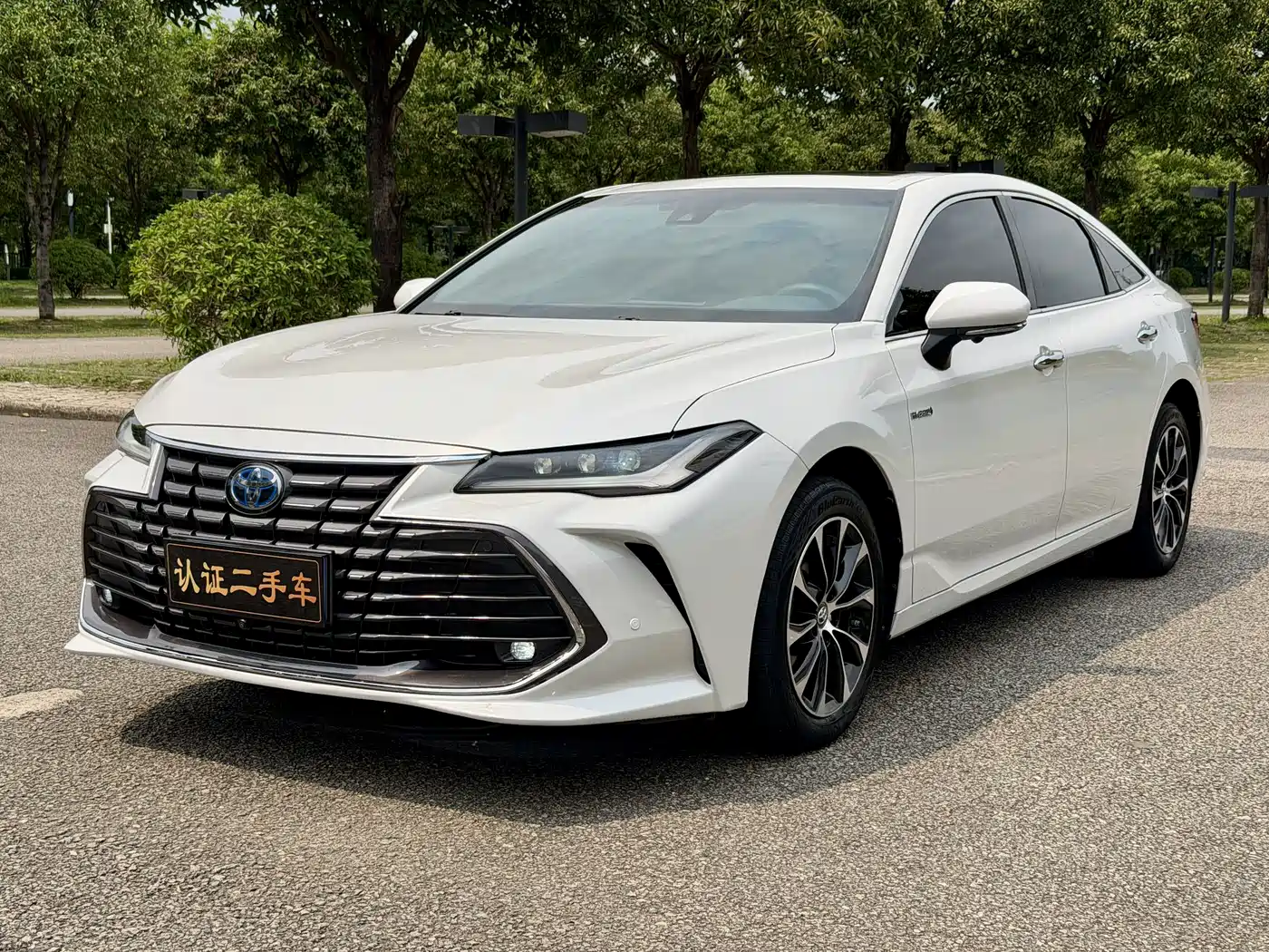 Toyota Avalon 2022 Hybrid 2.5L Luxury Edition