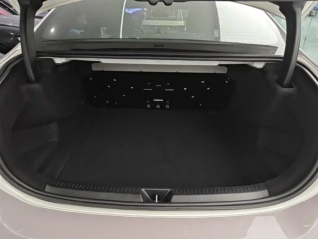 Mercedes-Benz A-Class 2022 Facelift A 200 L Sport Sedan Fashion Style фото 19