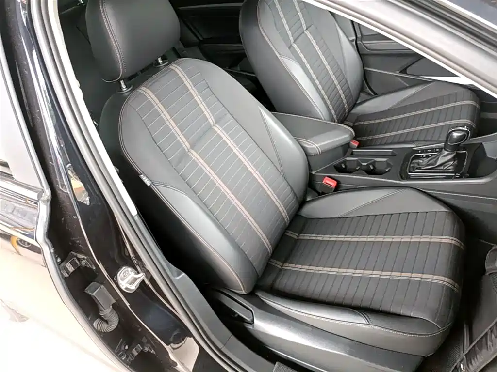 Volkswagen Lavida 2019 280TSI DSG Comfort Edition China VI фото 25