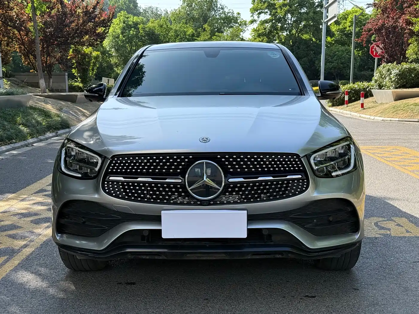 Mercedes-Benz GLC Coupe 2020 GLC 260 4MATIC Coupe SUV фото 3