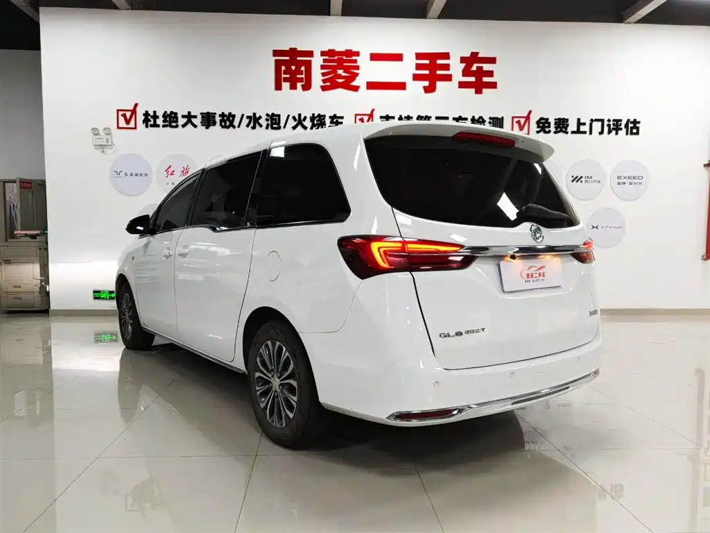 BUICK GL8
