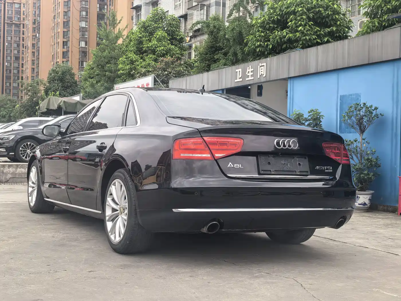 Audi A8 2013 A8L 45 TFSI quattro Comfort фото 5