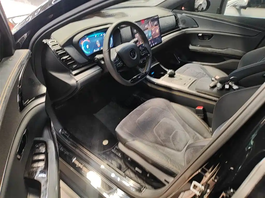 BYD HAN