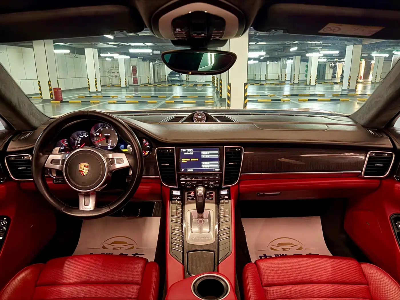 Porsche Panamera 2014 Panamera 4S Sport Edition 3.0T фото 25