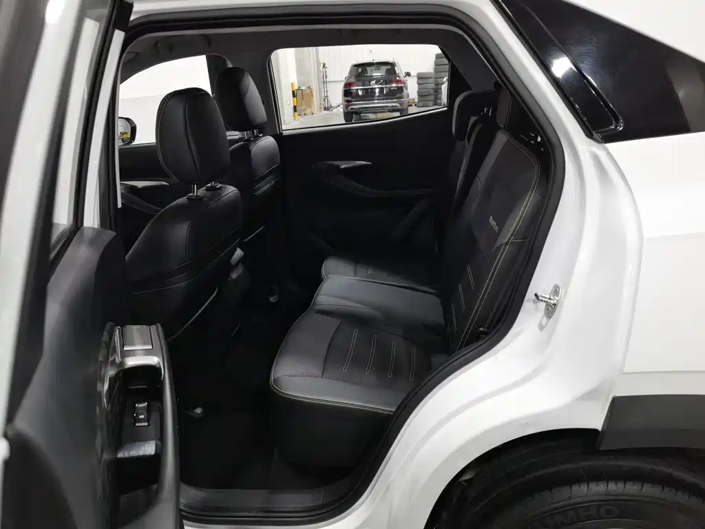 Baojun RS-3 2020 2020 1.5L CVT 24-hour Online Elite Model