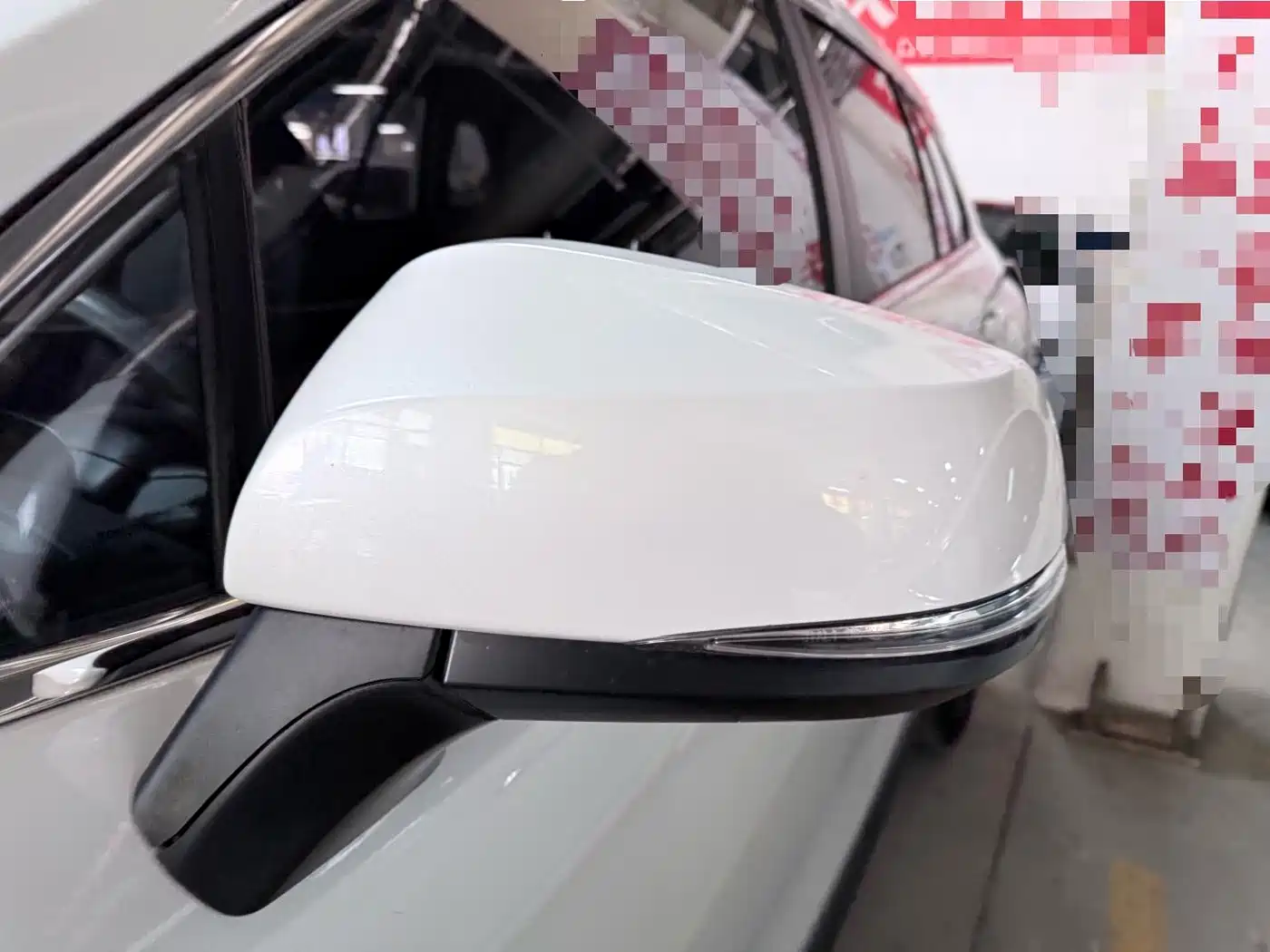 Toyota Frontlander 2023 2.0L CVT Elite Edition фото 10