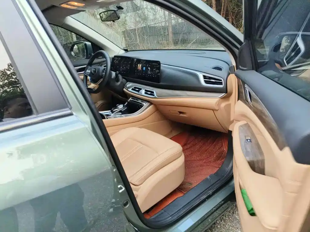 Landian E5 2024 2023 1.5L DE-i 100KM Enjoyment 5-Seater