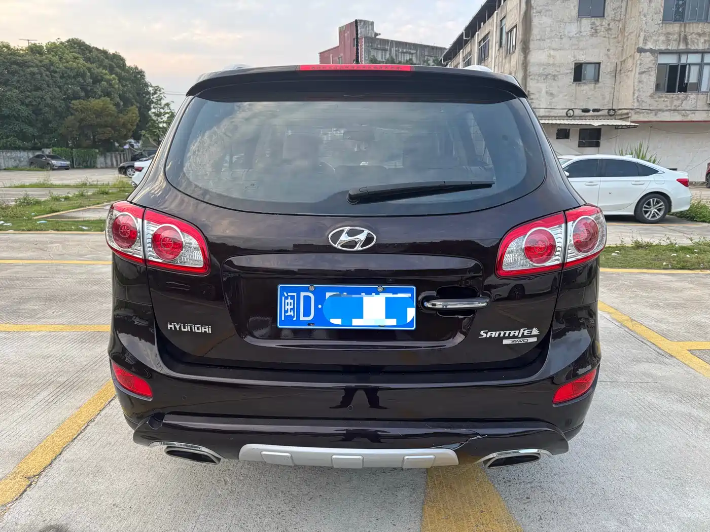 Hyundai Santa Fe Classic 2010 2.4 Luxury 7-Seater AWD фото 5