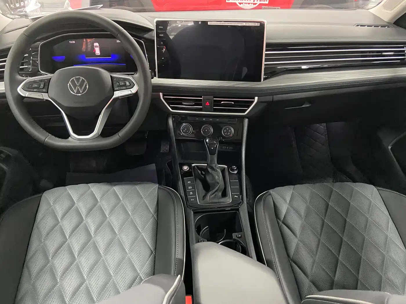 Volkswagen Sagitar 2025 300TSI DSG Surpass Edition фото 6