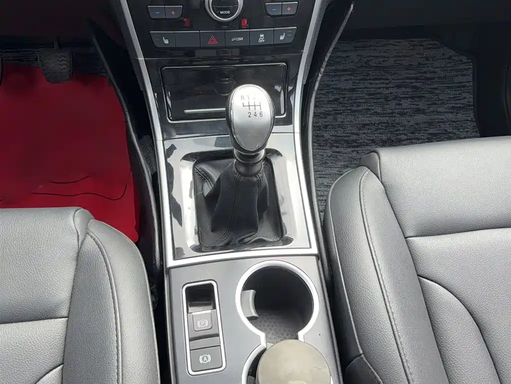 Haval H2 2016 Red Label 1.5T Manual 2WD Luxury фото 9