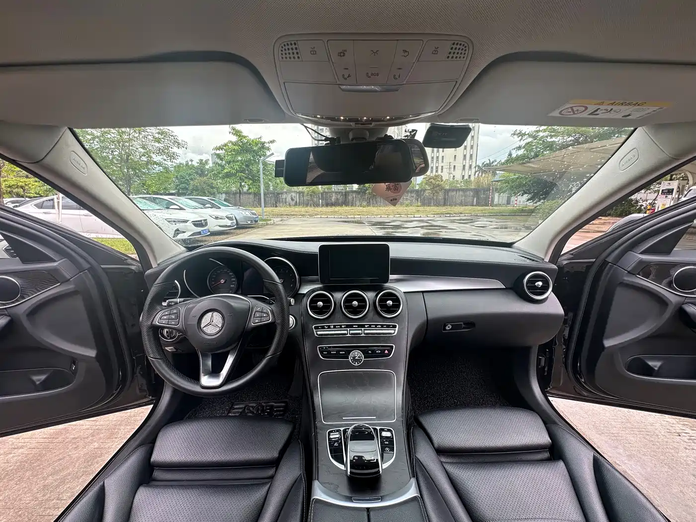 Mercedes-Benz C-Class 2015 C 180 L Sport фото 6