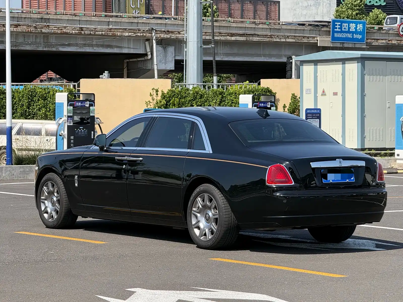 Фото 17 - Rolls-Royce Ghost