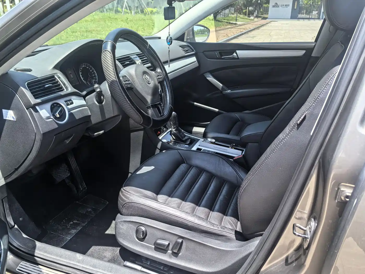 Volkswagen Passat 2013 1.8TSI DSG Yuzun фото 9