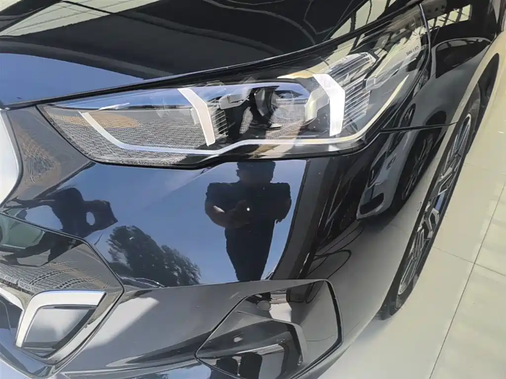 BMW 5 Series 2024 530Li Leading M Sport Package фото 24