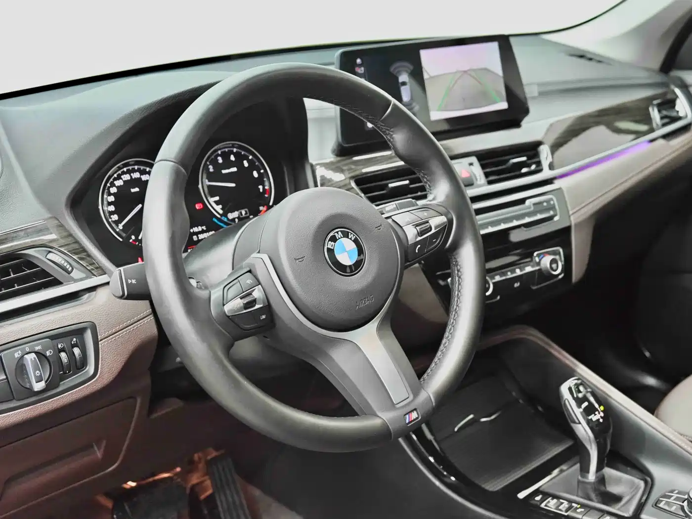 BMW X1 2021 xDrive25Li Exclusive фото 13