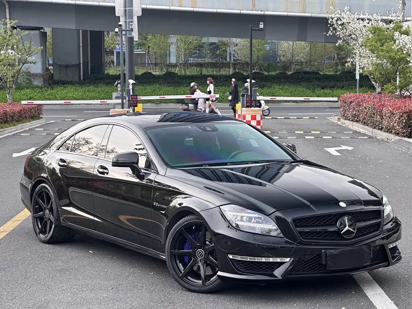 Mercedes-Benz CLS AMG 2012 AMG CLS 63 фото 3