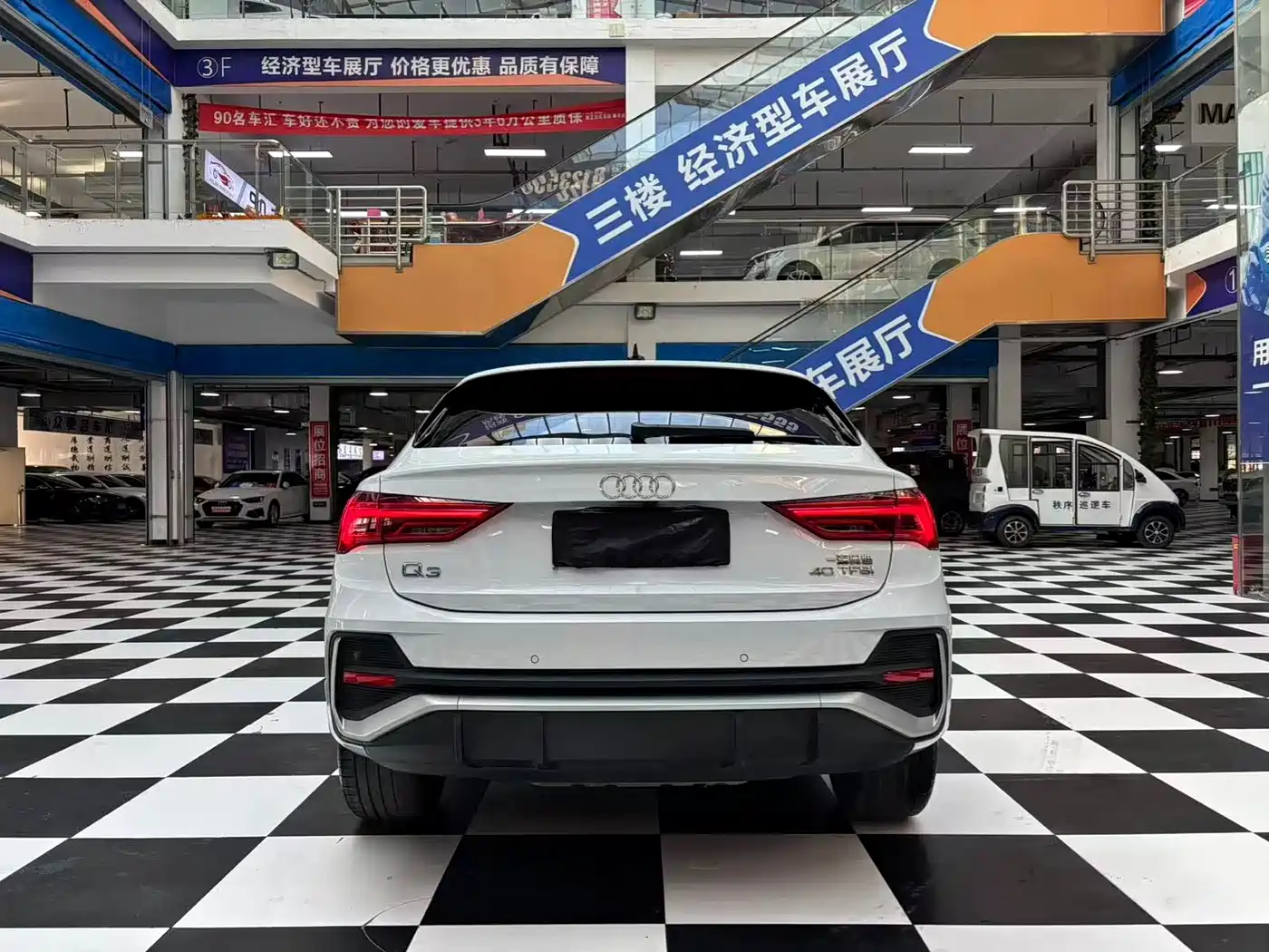 Audi Q3 Sportback 2020 40 TFSI Fashion фото 18