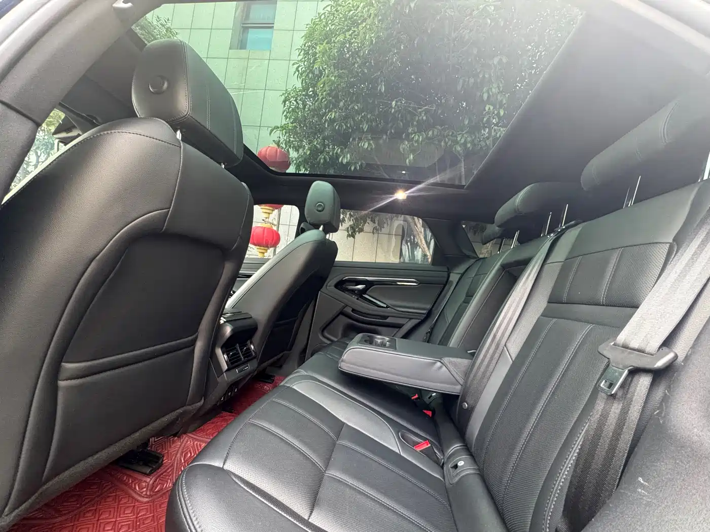 Land Rover Range Rover Evoque 2020 Model 249PS R-DYNAMIC S Gloss Black Sport Edition фото 16