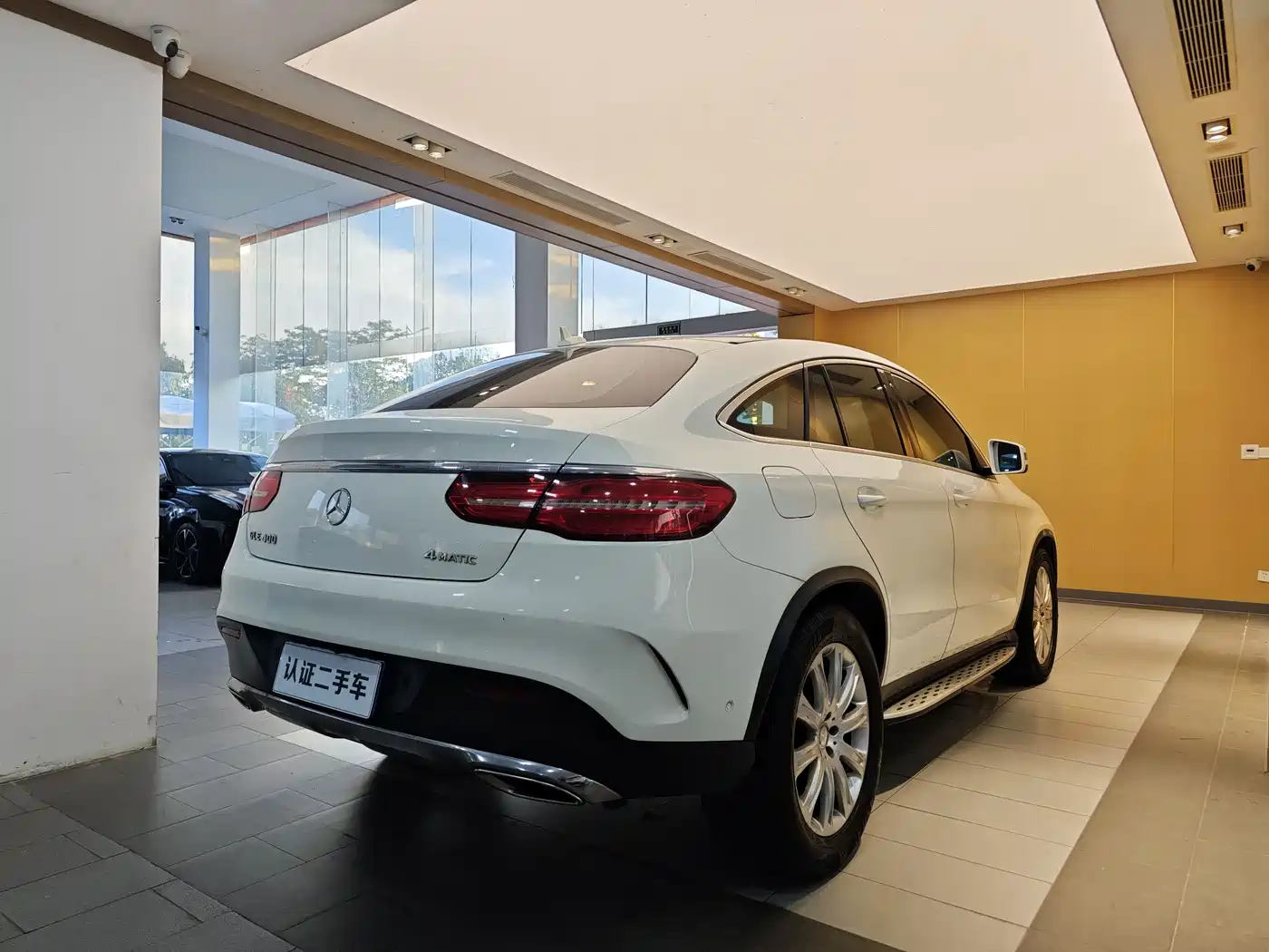 Mercedes-Benz GLE Coupe 2015 GLE 320 4MATIC Coupe SUV фото 33