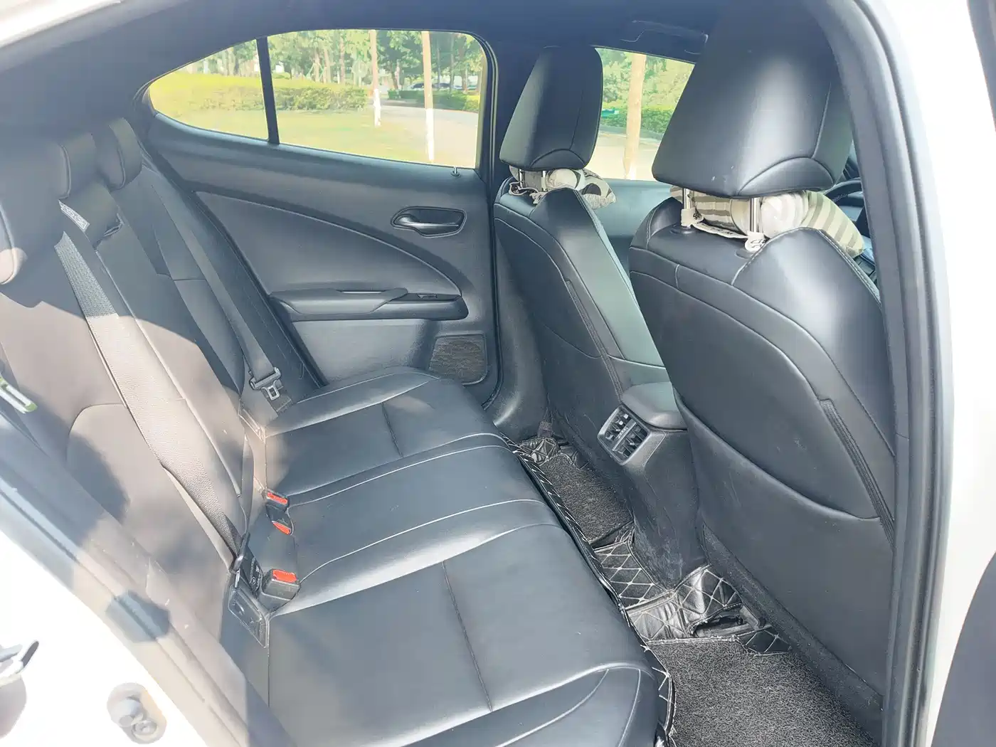 Lexus UX 2019 2019 260h Explorer Cool Edition (China V)