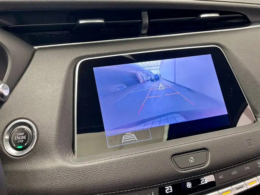 Cadillac XT4 2020 28T FWD Leading Trim фото 12