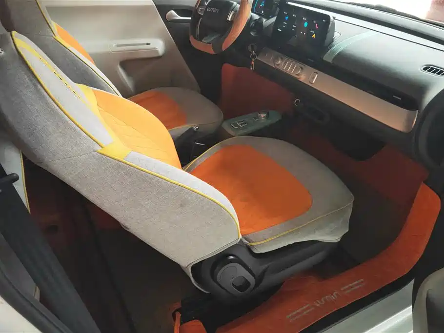 CHANGAN CHANGAN LUMIN