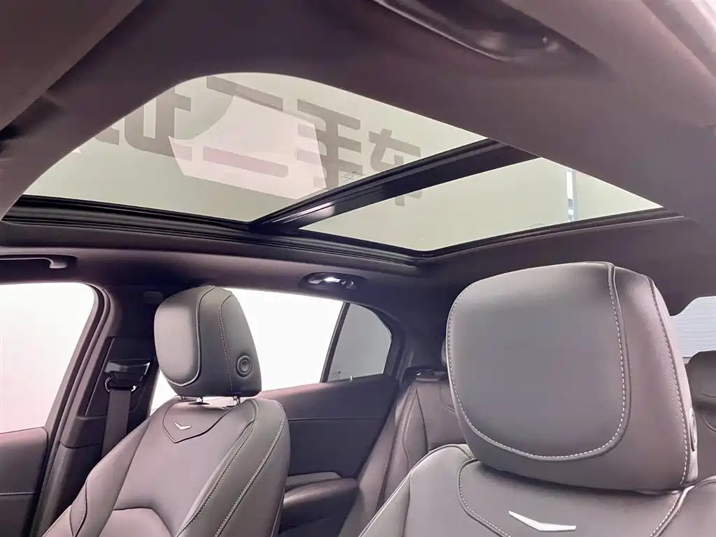 Cadillac XT4 2020 28T FWD Leading Trim фото 17