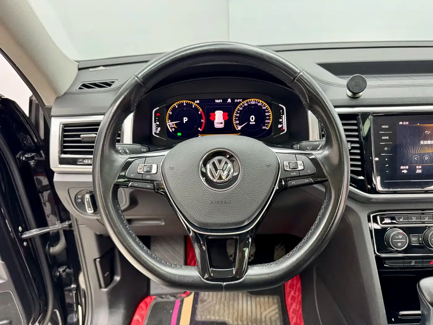 Volkswagen Teramont 2020 380TSI 4WD Luxury China V фото 17