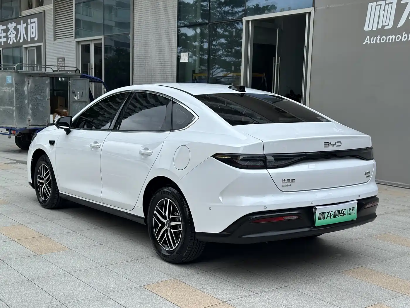 BYD Hai Bao 05 DM-i 2025 DM-i Smart Driving Edition 120KM Flagship фото 13