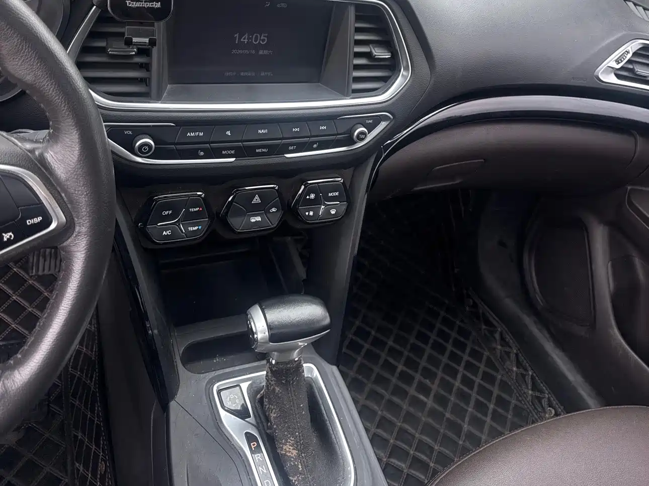 GAC Trumpchi Trumpchi GS4 2015 200T G-DCT Luxury Edition фото 14