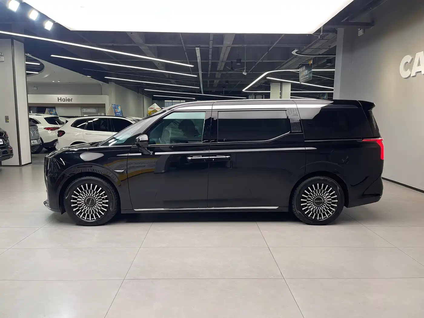 ZEEKR EXTREME KRYPTON 009