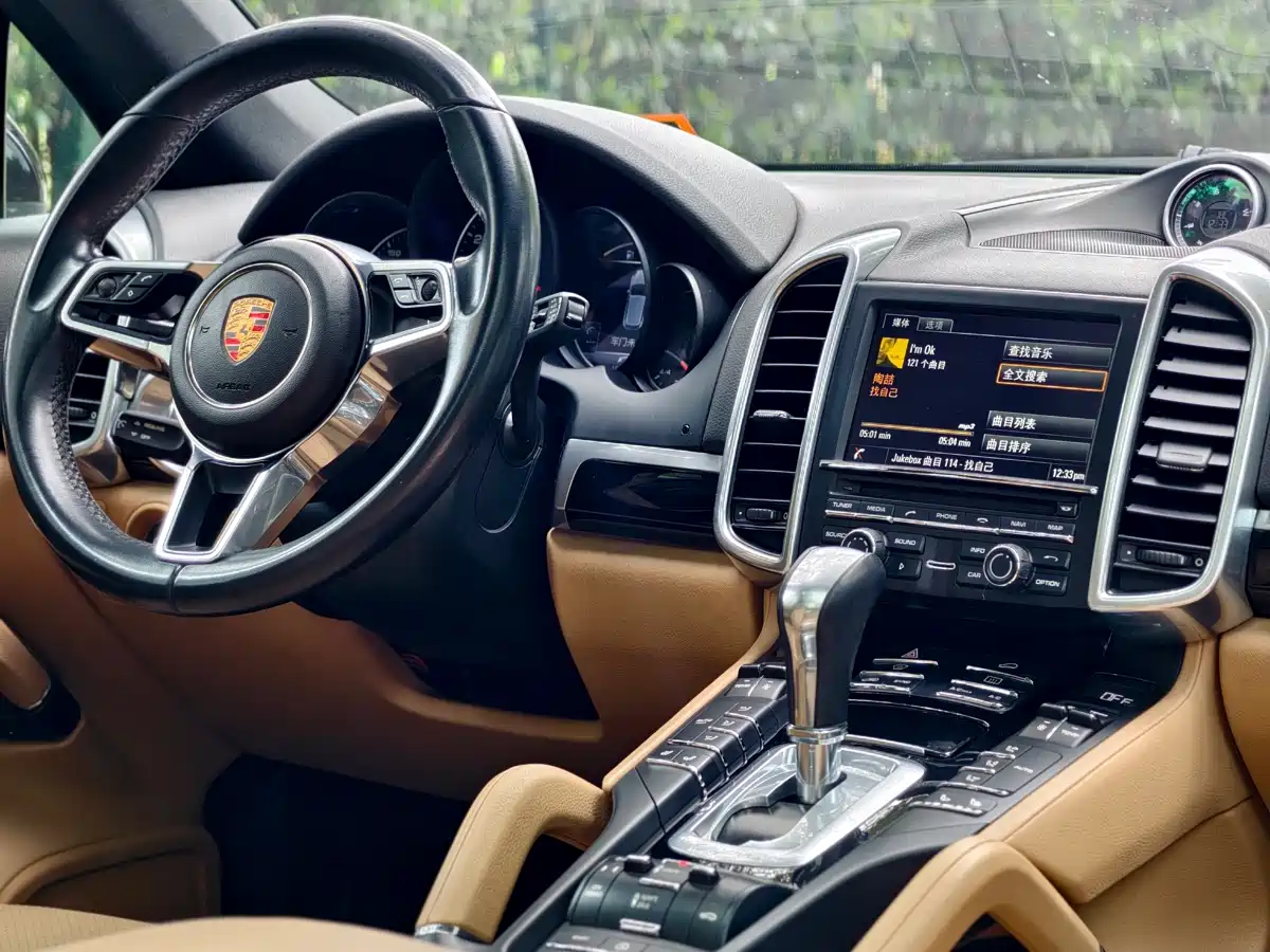 Porsche Cayenne 2015 Cayenne 3.0T фото 9