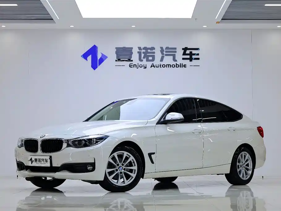 BMW 3 Series GT 2017 320i Fashion