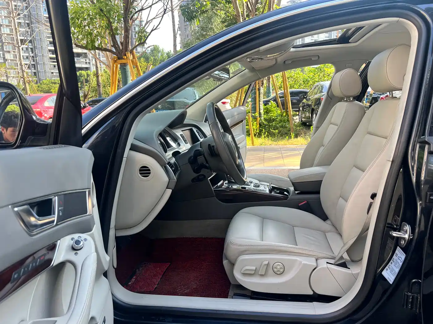 Audi A6L 2011 3.0 TFSI quattro Luxury фото 19