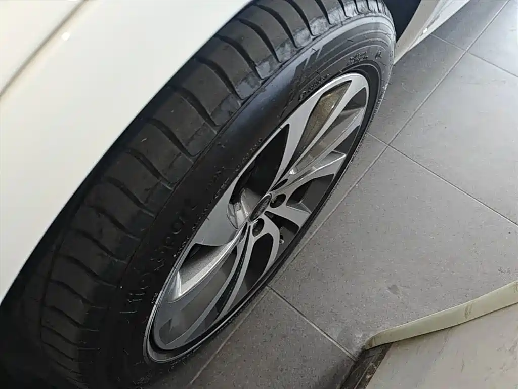 Land Rover Discovery Sport 2020 249PS R-Dynamic Performance Tech 7-seater фото 23