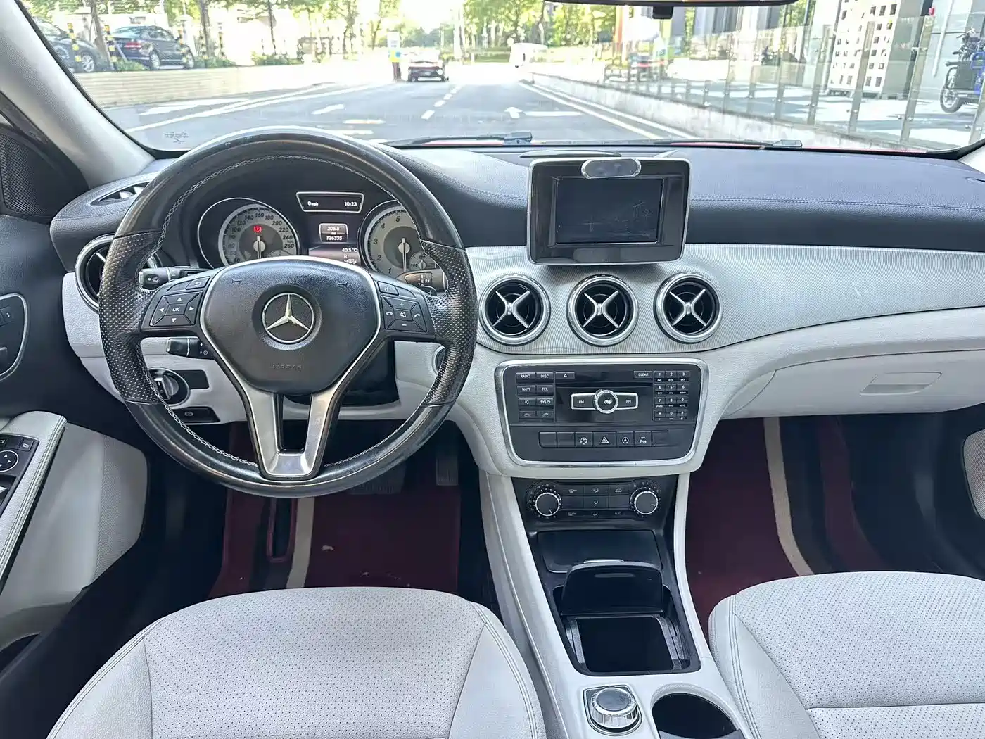 Mercedes-Benz GLA 2015 2015 GLA 200 Fashion