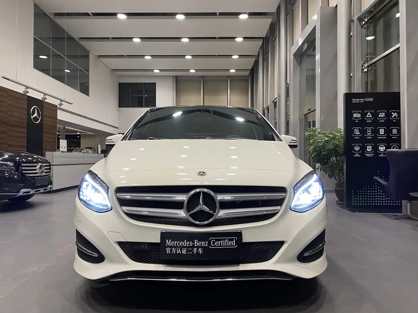 MERCEDES-BENZ CLASS B