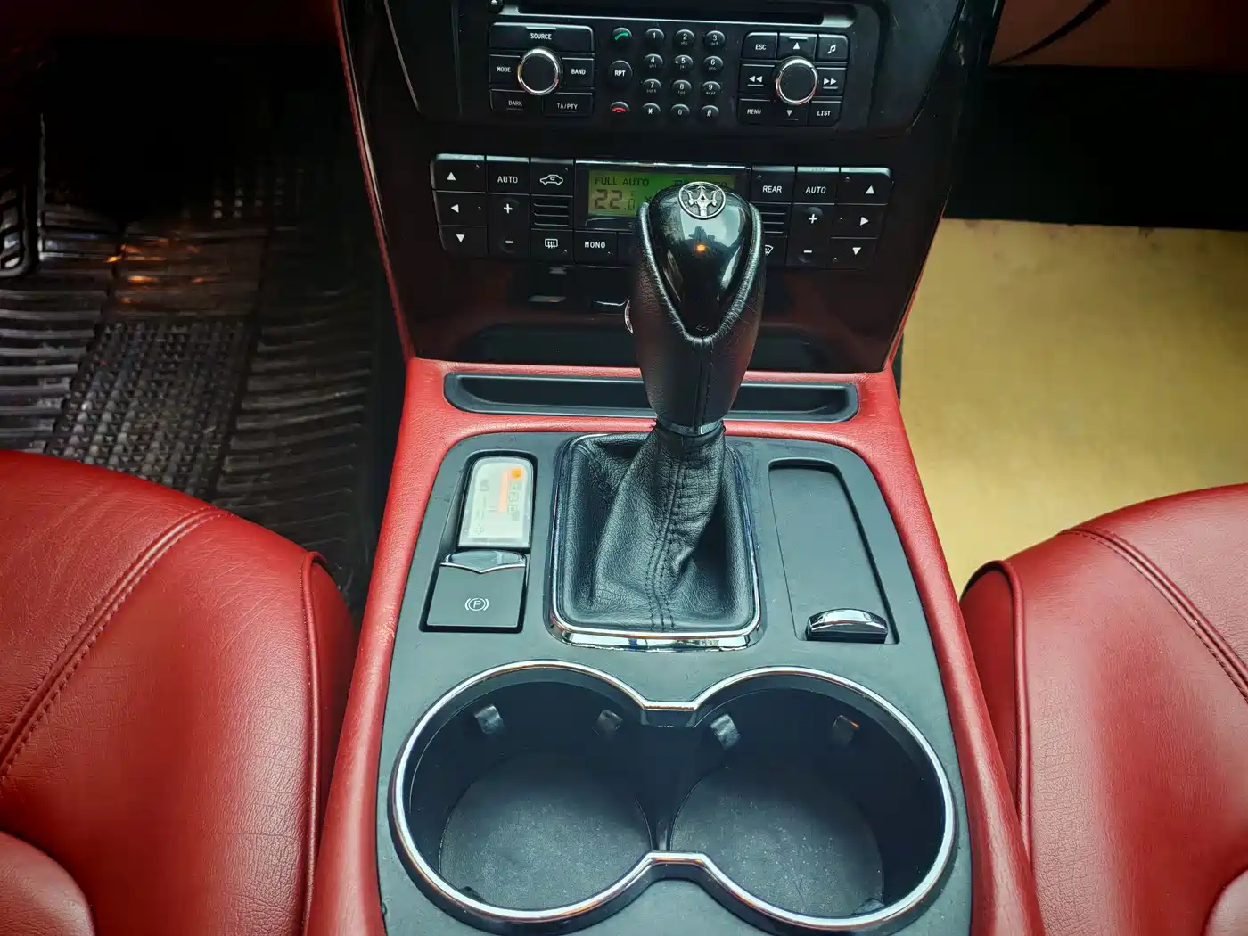 Maserati Quattroporte 2013 2010 4.2L Elite Edition